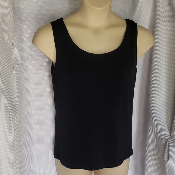Hillard & Hanson Tops - Hillard & Hanson. Black; Sleeveless; Shimmery; Women's Top. Size 1X EUC